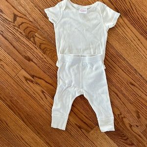 3-6 month cream ribbed knit top and bottom